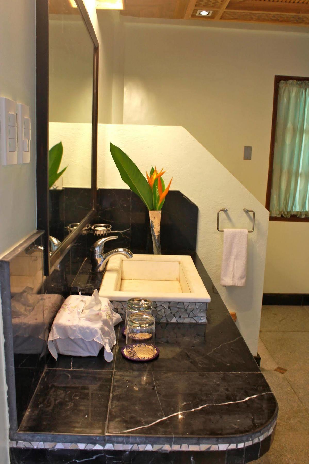 Noanoa Island (Adults Only) Hotel ไตไต ภายนอก รูปภาพ